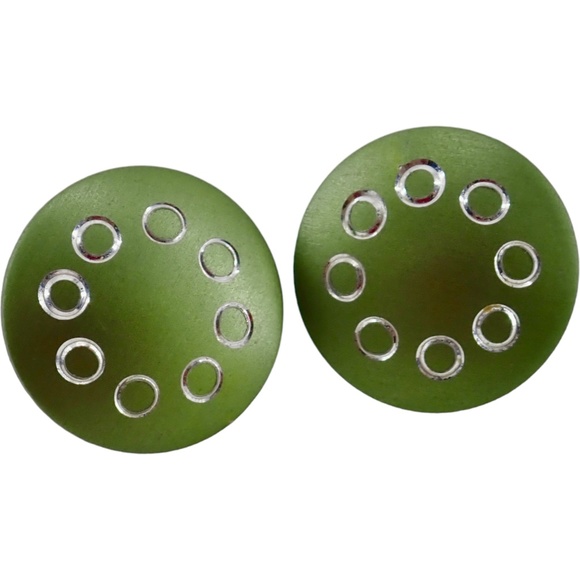 Dainty Round Post StudLaser Cut Out Fashion Earrings Pink & Green .5" Set of 2 - Picture 3 of 6